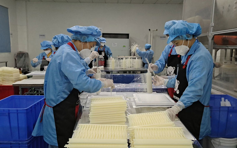 Shenzhen Cleanmo Technology Co., Ltd linha de produção da fábrica